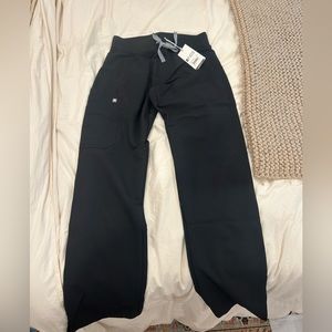 Figs Black Kade Cargo Pant